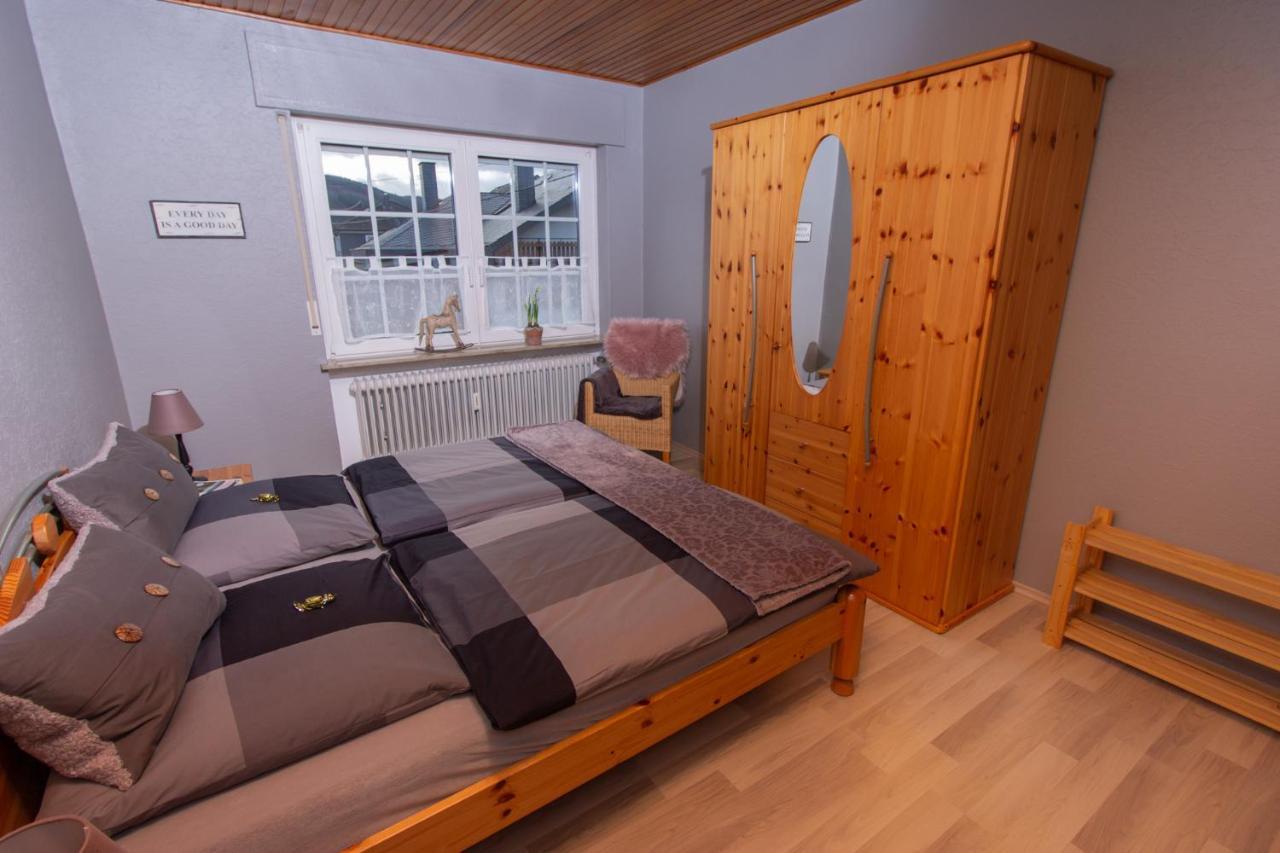 Ferienwohnung Weingut Kdm Kröv Kültér fotó